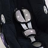 Babys-Dreams UNIVERSAL 3tlg. SET Gurtpolster + Schrittpolster für Maxi-Cosi, Römer - GRAU MIT WEISSEN STERNEN - Babyschalen Gruppe0 NEU STERNE