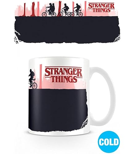 Taza Stranger Things - Cappuccino 630 Ml Con Diseño 'The World Is Turning Upside Down'