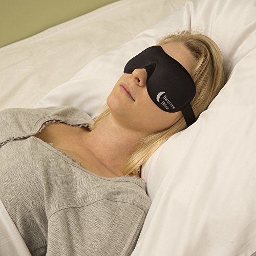 Schlafmaske Geformte & Bequeme Augenmaske & Ohrstöpsel Set. Inklusive Tragebeutel für und Ohrstöpsel – Super zum Verreisen, Schichtarbeit & Meditation - 4
