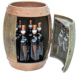 Hochwertiges Design Weinregal aus Holz gefertigt in der Form von einem Weinfass mit einer Tür. Innen bietet das Weinfass die Möglichkeit 2 Gläser mit einer maximalen Höhe von 18 cm und einem maximaler Fußdurchmesser von 6 cm aufzubewahren. Das Regal bietet Platz für bis zu 6 Standard 0,75 L Weinflaschen.