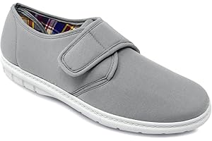 Chums | Men's | Wide Fit Canvas Touch and Close Shoe |