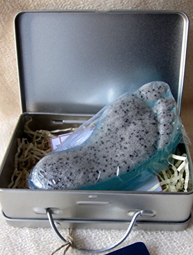 Peppermint essential oil with ground pumice foot scrub soap by Mijubeauty