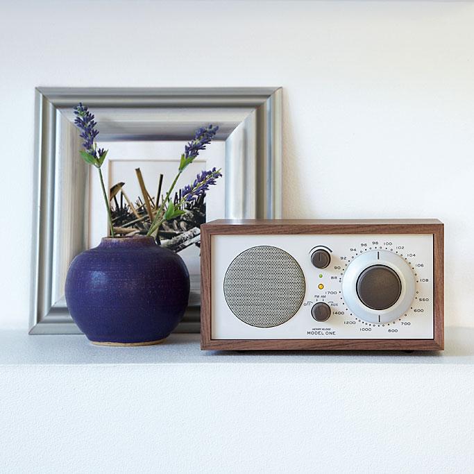 Tivoli Audio Model One MW / UKW Tischradio ( Weiß / Silber) Amazon.de