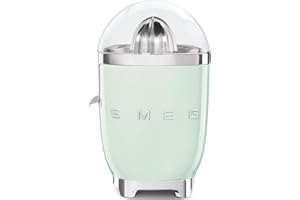 Smeg CJF01PGUK Retro 50's Style Citrus Juicer with Lid, Stainless Steel Reamer and Strainer, Anti-Drip Spout, Pastel Green