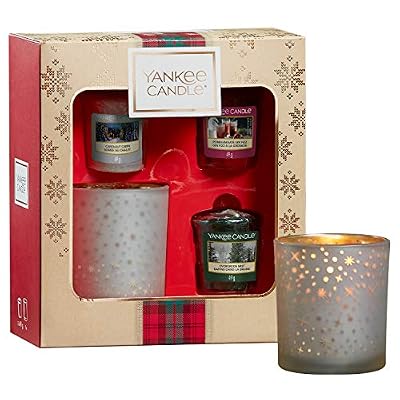 Yankee Candle Coffret cadeau Yankee Candle comportant 3 bougies votives parfumées et 1 photophore, collection Alpine Christmas, emballage festif