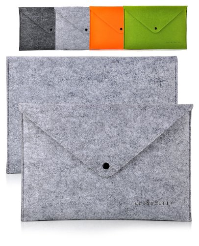 ©art&cherry Filztasche im Briefdesign für Notebooks bis 15" hellgrau