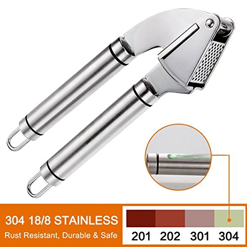 SIEGES Knoblauchpresse mit Silikon Knoblauchschäler Ingwerpresse sowie Nussknacker Garlic Press Praktische Küchenhelfer für Hausfrau Koch - 2