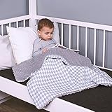 LULANDO Babydecke Kuscheldecke Krabbeldecke (80x100 cm). Super weich und flauschig. Kuschelige Lieblingsdecke für Ihr Baby.