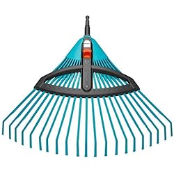 Balai à gazon réglable Combisystem de GARDENA : balai avec dents élastiques réglables en plastique, largeur de travail 35 à 52 cm, travail sans oscillation (3099-20)