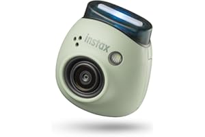 Fujifilm instax Pal Pistachio Green – Fotocamera Digitale Compatta, Design Tascabile, Semplice Esperienza di Scatto, Piccola e Divertente, Risoluzione 2560 × 1920, Slot microSD