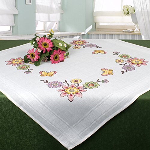 Bezaubernde Stickpackung " BLUMEN UND SCHMETTERLINGE " - Stickdecke 80 cm x 80 cm - Kreuzstich vorgezeichnet - Stickgarn aus 100 % Baumwolle - fertig gesäumt mit eingewebtem Zierrand - qualitativ hochwertig - zum Sofort-Loslegen - Mitteldecke 80 cm x 80 cm - zum Selbersticken - aus dem KAMACA-SHOP