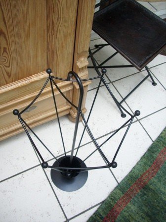 Schirmständer aus Schmiedeeisen, Schwarz, Regenschirmständer - 5