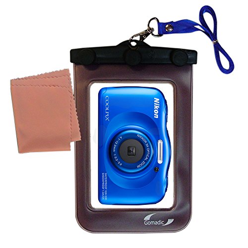 Une sacoche de protection  waterproof  Clean and Dry pour le Nikon Coolpix S33
