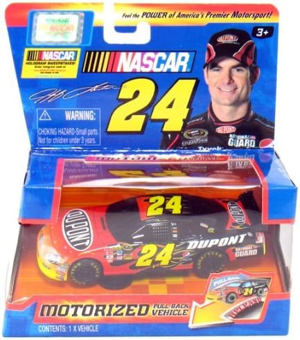 4Â½ NASCAR: Jeff Gordon #24 (Dupont) Motorized Pull Back Action Vehicle 1/43 Scale