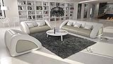 Die Couch-Garnitur bietet genug Platz für die ganze Familie und lädt mit ihrer Größe zum Relaxen ein✔