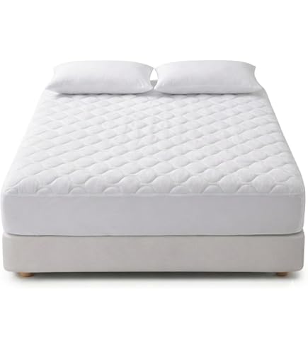 Coprimaterasso Piazza Mezza Trapuntato Imbottito ed Elasticizzato in Microfibra Antiacaro Anallergico Made in Italy Misura Letto 1 Piazza e Mezzo 125x195 cm Mod. Sogno