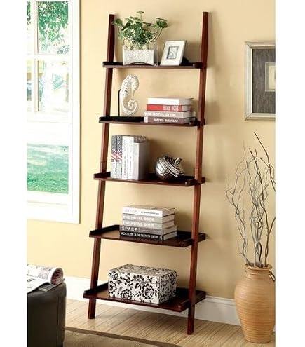 How to Decorate a Ladder Shelf in Living Room: Chic Ideas