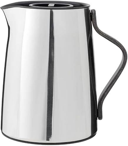 Stelton Emma Tea Insulated Jug - Insulated Plastic Teapot with Lid & Stainless Steel Thermal Insert - Modern Design, Clever, Integrated Infusion Filter & Beech Wood Handle - 1 Litre, Soft Sand