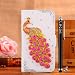 Produktbild Locaa (TM) Huawei Huawei Ascend P7 3D Bling Pfau Case + Griffel + Anti Staub Ohrstecker Deluxe Luxus Perlen Diamant niedlich Schöne Retro Card Holder Wallet Protection Hülle - [Pfau Serie] Weiß Holster - Rosa Pfau