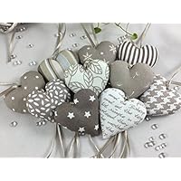 10 kleine Stoffherzen in den Farben sand/taupe/natur/weiß