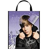 Asegúrese de buscar otros suministros de fiesta Justin Bieber y decoraciones de fiesta de Unique