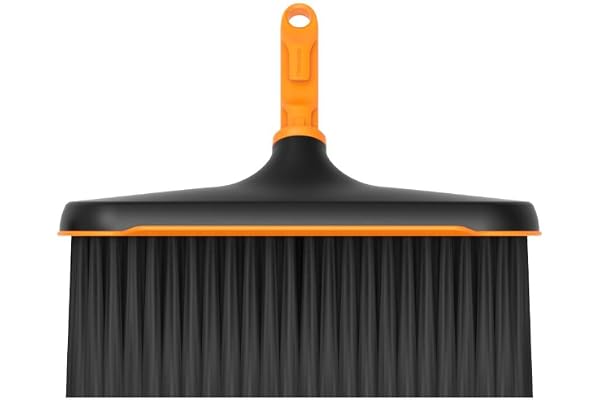 Fiskars OneClick Allroundsopborste | Enkelt Byte med bara en Klick, Hård och mjuk Borst, Svart/Orange, 1080701