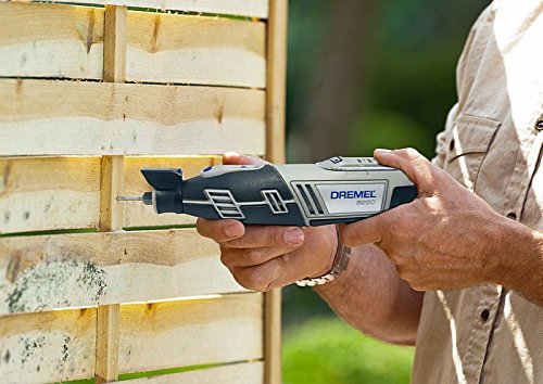 DREMEL 8220 5/65 - Multiherramienta inalámbrica (12 V, 1.5 Ah, 65 accesorios, 5 complementos, cargador, maletín de aluminio)