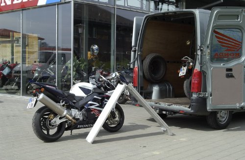 Alu Verladeschiene / Auffahrrampe / Auffahrschiene 2000x150mm mit 250 kg Tragkraft (pro Paar) - 3