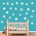 Produktbild decalmile Frohe Weihnachten Wandtattoo Weiß Schneeflocken Weihnachtssticker Fensteraufkleber Fensterdeko Entfernbarer Wandaufkleber Wandsticker (1set=12X12cmx24stck)