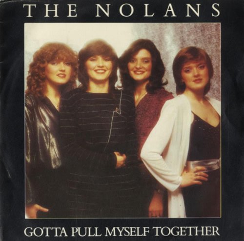 Preisvergleich Produktbild Gotta Pull Myself Together