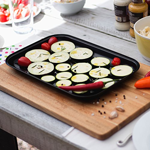 Rustler Grillschale rechteckig aus Karbonstahl mit Antihaftbeschichtung | Grillpfanne für Gemüse, Fisch und Meeresfrüchte geeignet | 34,7 x 24,5 x 2,2 cm | Grillkorb in schwarz - 5