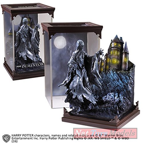 Harry Potter Magical Creatures Dementor Dissennatore Statue Noble Collection