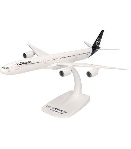 Maquette Avion Herpa KLM Boeing 777-300ER Orange Pride - Échelle 1:200, Avec Socle - Modèle Collection