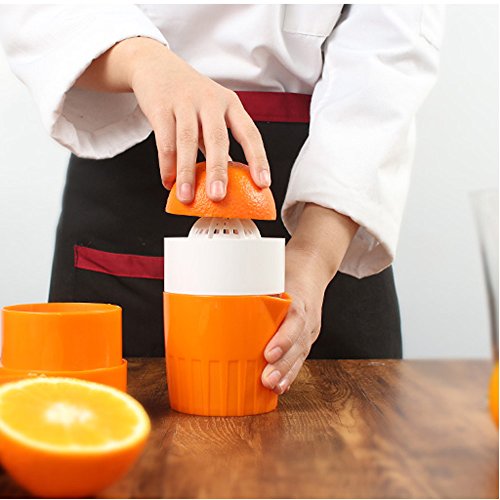 TAMUME 600ml Saft- & Zitruspressen Manueller Zitruspresse mit Becher, Deckel und Filter, Orange Presse für Frischen Fruchtsaftbecher – Kein Splatter, Kein Chaos (Orange) - 3