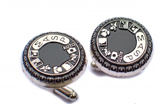 Preisvergleich Produktbild Manschettenknöpfe mit Nikon-Kamera-Design