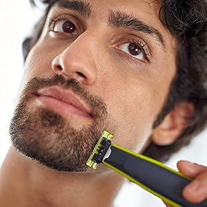 Phillips OneBlade QP2530/25 Hybrid Trimmer and Shaver - Image 9