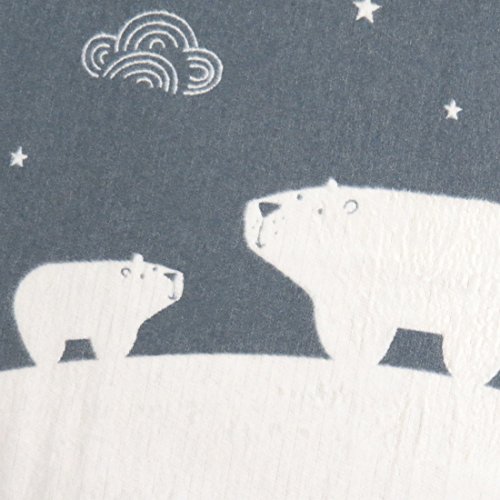 Fussenegger Kinderdecke mit Ihrem Wunsch Namen in der abgebildeten Stickschrift bestickt FINN Eisbären 100 cm x 130 cm grau Velours Relief Namensdecke - 2