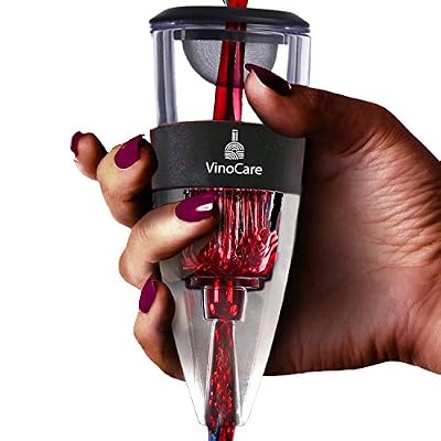 VinoCare Because Wine Matters Aérateur de Vin DECANTER+ par VinoCare – L’ultime décanteur avec support pour un vin parfaitement aéré instantanément – OFFRE LIMITÉE : Un Coupe-Capsule et une housse de transport offerte.