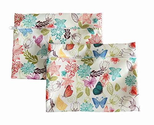 Waterproof Storage WetBag - a sweet floral print to discretely store your personal items. Use for menstrual pads, incontinence underwear, menstrual cups all with absolute discretion! Easy to pop in the washing machine too!