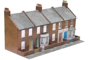 Superquick 1:72 Four Redbrick Terrace Fronts - Low Relief Card Kit C6