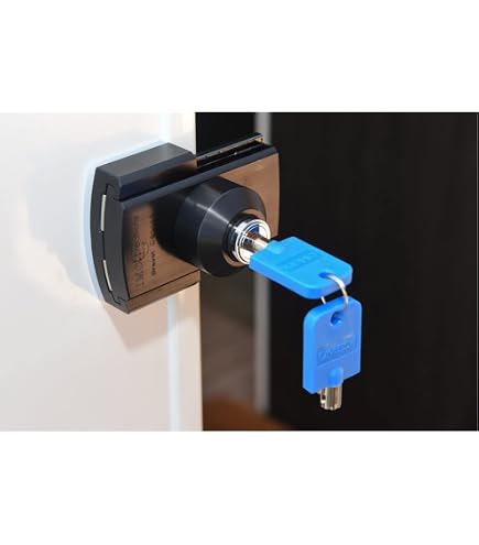 Serrure Fermoir Universel Droit Pour Poignée De Porte De Tracteur - Référence SER-34011, Neuf