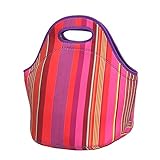 Material de alta calidad: tela oxford duradera y papel de aluminio no tóxico (BPA GRATIS), perfecto para empacar sus contenedores de comida y almuerzo. Hemos mejorado el interior con revestimiento de aislamiento según sus necesidades. Mantendrá su comida fría o caliente por aproximadamente 6 horas.