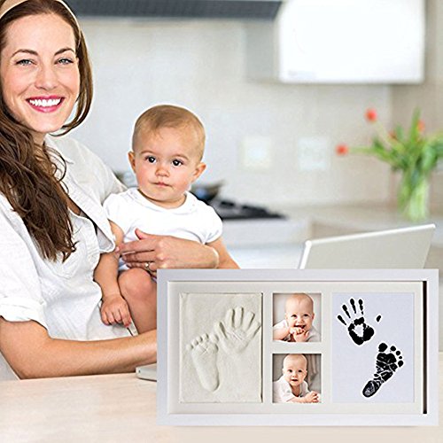 Goldbeing Baby Handabdruck und Fußabdruck DIY-Set mit schadstofffreiem Lehm, kostbarem Bilderrahmen aus Holz und Acrylglas und Foto als Andenken für die ersten Jahre Ihres Kleinkindes – das ideale Babyparty Geschenk - 3