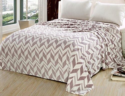 Luxorious MicroPlush Fleece Blanket Throw, Jacquard, Beautiful Arrow Design, Le Benton - Full 76 x 86, Purple/White