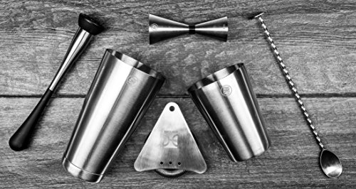 Cocktail Shaker Set | 6 teilig mit zweiteiligem Boston Edelstahl Shaker, Japanischem Barmass, Hawthorne Barsieb, europäischem Barlöffel und modernem Barstössel in gebürstetem Edelstahl von The Elan Collective - 7