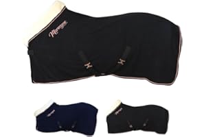 Marengos - Abschwitzdecke Modern Rosé | Fleecedecke mit Kreuzgurten, Frontverschnallung, Schweifkordel & roségoldenen Verzierungen | atmungsaktive Pferdedecke | Pferde Zubehör in Schwarz | 125 cm