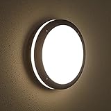 Bombilla Tipo E27 | Dimensiones: 300 x 300 x 90mm | Color negro | Clasificación IP54