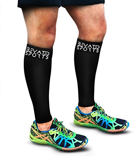 Waden Kompressionsstulpen für Läufer – von Elevated Sports – Calf Sleeve/Compression Socks/Beinlinge – RICHTIGE & ECHTE GRADUIERTE KOMPRESSION – für optimale Regenerations- und Leistungsfähigkeit – maximale Stabilität für die Wadenmuskulatur zur Verletzungsprophylaxe – lindert Schienbeinkantensyndrom – garantierte Zufriedenheit - 3