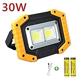 proyector led recargable tbcin ✔ Luces de trabajo LED portátiles y flexibilidad: porque la luz de trabajo led ajustable es inalámbrica. Con un soporte de lámpara ajustable de 180 grados. Así que puedes ponerlo en cualquier lugar que quieras. Luz de trabajo led colgada en camión o de mano. Incluso en el suelo, en el sótano, en el garaje o en el jardín por la noche.