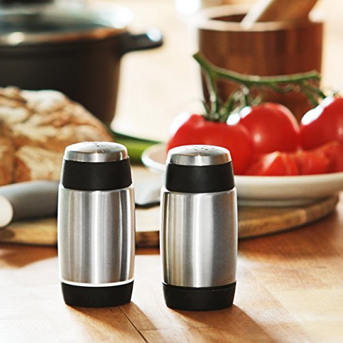 Relaxdays Salz- und Pfefferstreuer Set 2-teilig, Edelstahl, griffig, 5- und 12-löchrig, silber - 2